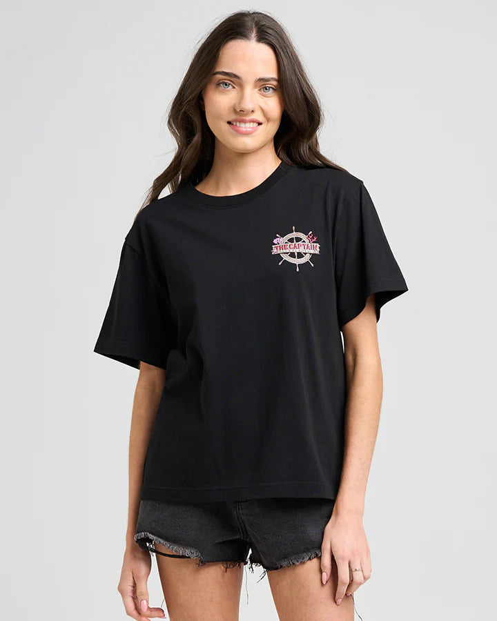 MAD HUEYS THE SEA CAPTAIN | WOMENS SS TEE