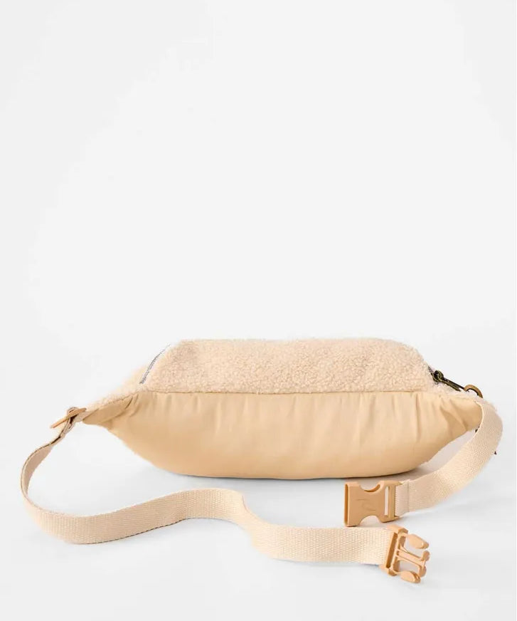 TeddyWaistBag1.webp