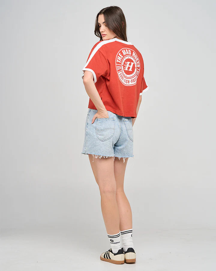 MAD HUEYS LIVING HUEYS | WOMENS BOXY V NECK TEE - RED CLAY