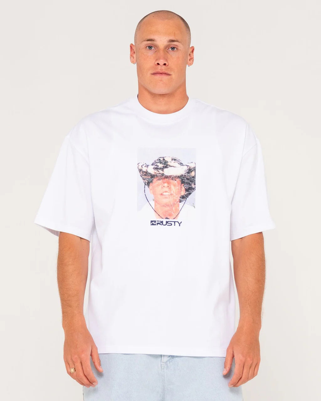 RUSTY WANTED PHOTO PRINT TEE
