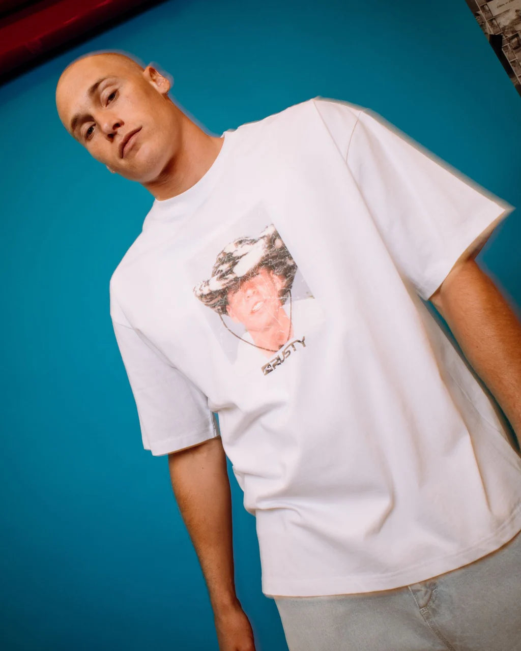 RUSTY WANTED PHOTO PRINT TEE