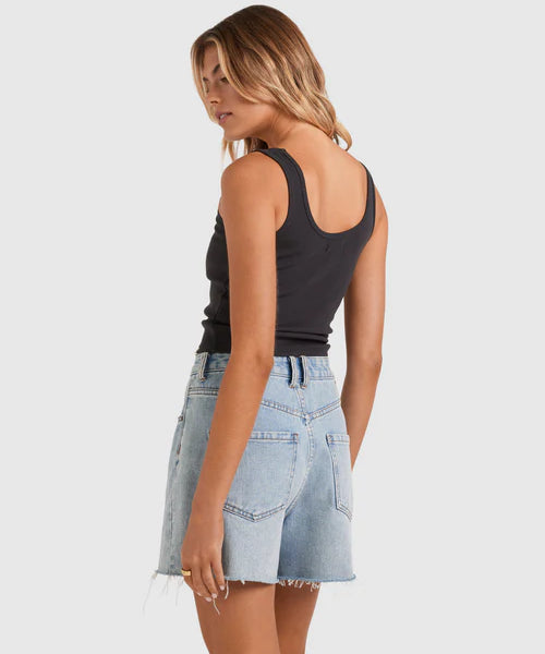 WomensEverydayTankTop6.webp