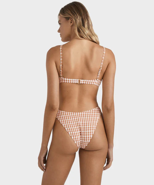 WomensWaveCheckReeseUnderwireBikiniTop1.webp