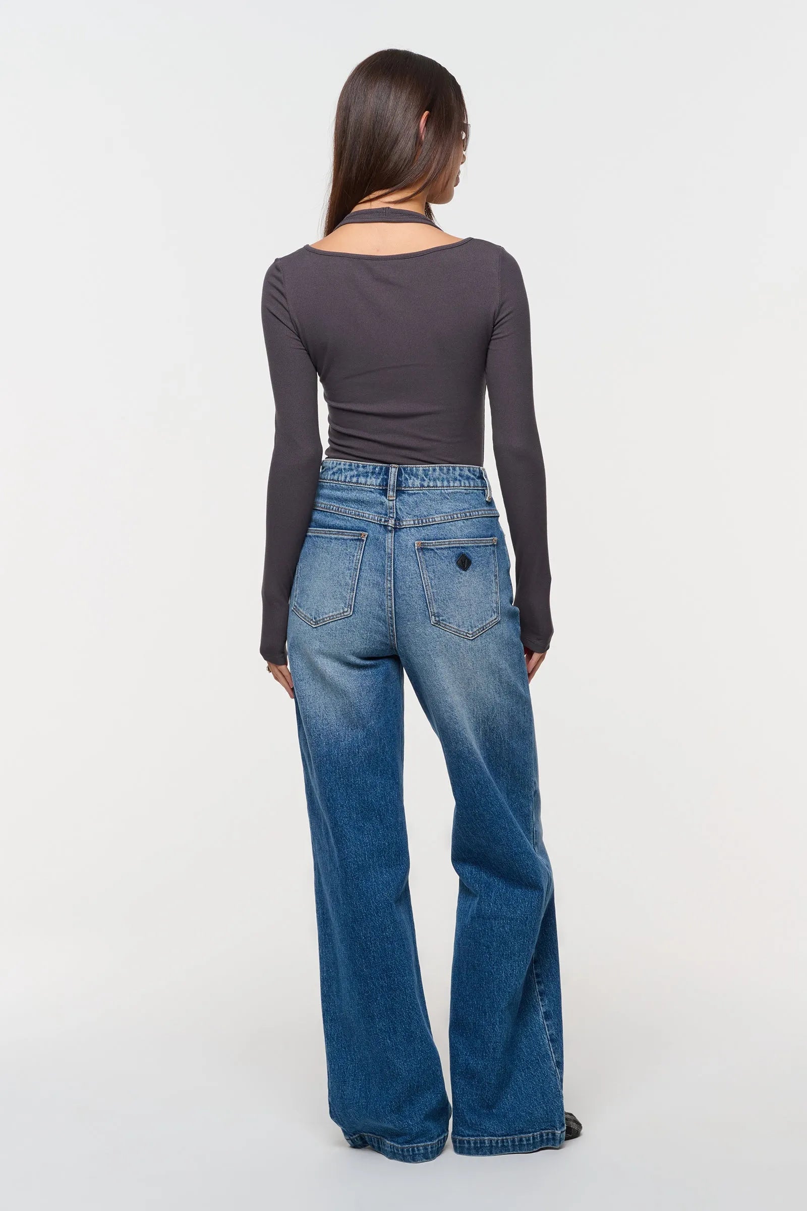 ABRAND 94 HIGH & WIDE JEANS – KALEY
