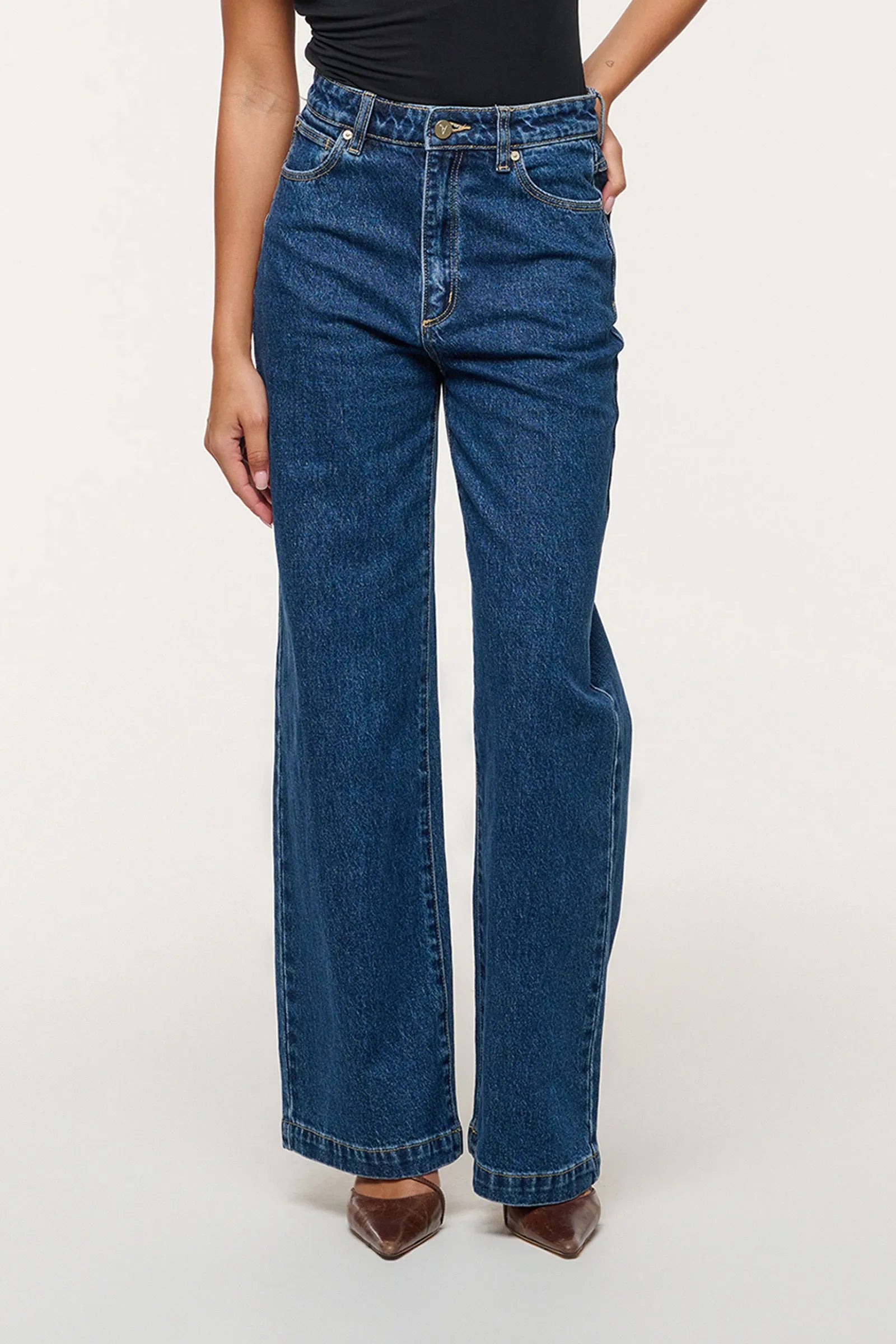 ABRAND 94 HIGH & WIDE PETITE JEANS – TARA