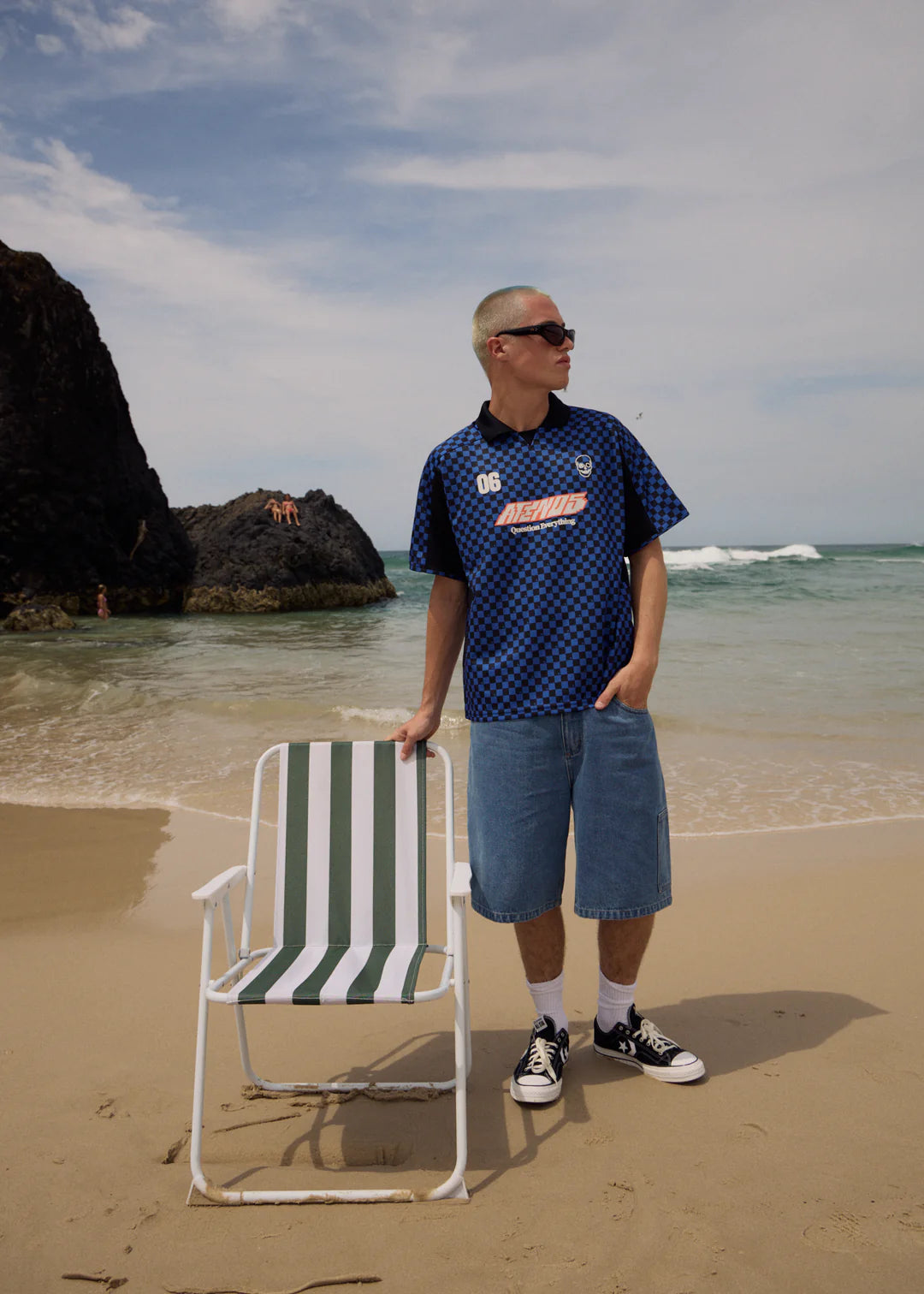 AFENDS IN’IT 1000 SPORTS JERSEY – UNISEX RECYCLED SPORTS TOP – MARINE