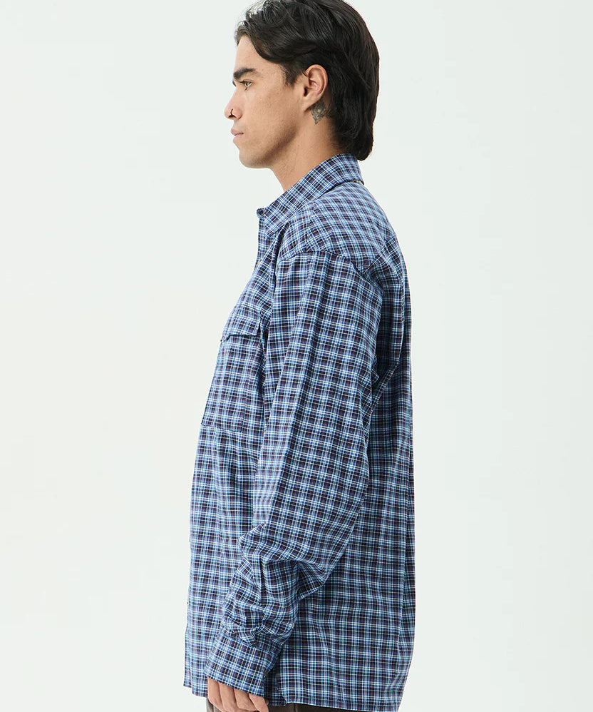 afends-mountains-oversized-long-sleeve-shirt-navy-check1.webp