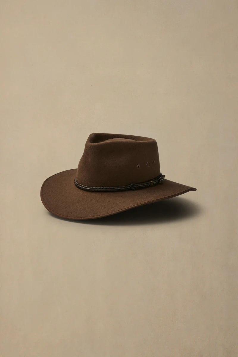 AKUBRA CATTLEMAN HAT IN FAWN - WIDE BRIM OUTBACK HAT