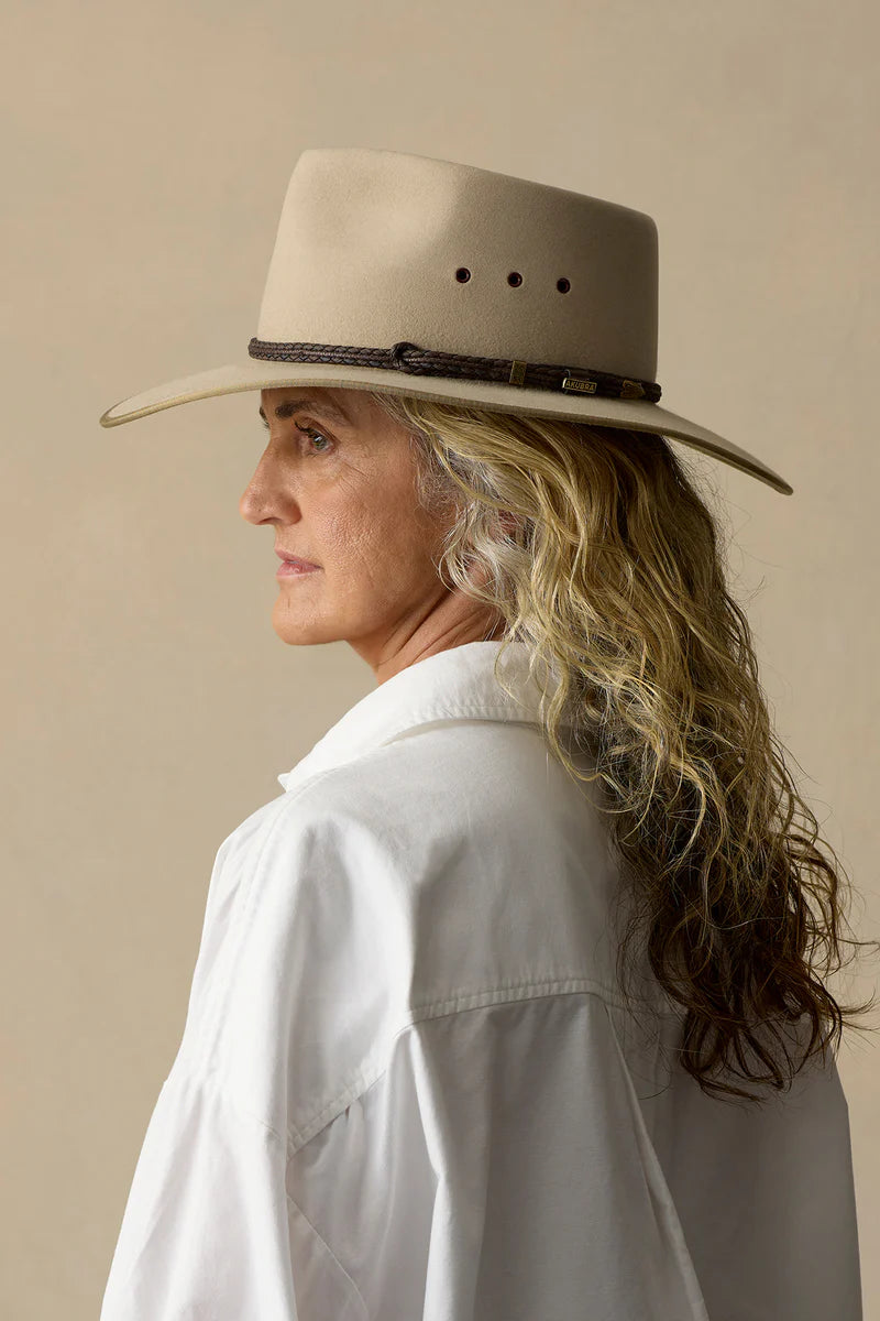 AKUBRA CATTLEMAN HAT IN SAND -  WIDE BRIM OUTBACK HAT