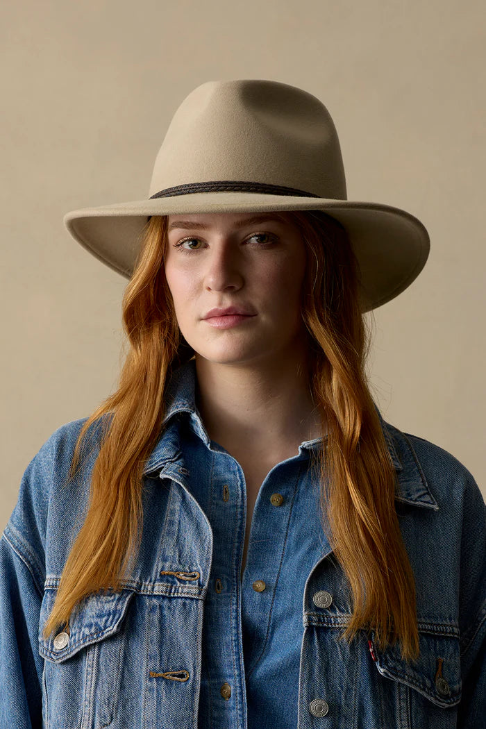 AKUBRA TRAVELLER – LIGHTWEIGHT PACKABLE ADVENTURE FELT HAT