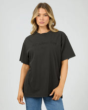 ALL ABOUT EVE AAE TIMELESS TEE – WASHED BLACK