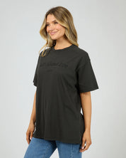 ALL ABOUT EVE AAE TIMELESS TEE – WASHED BLACK