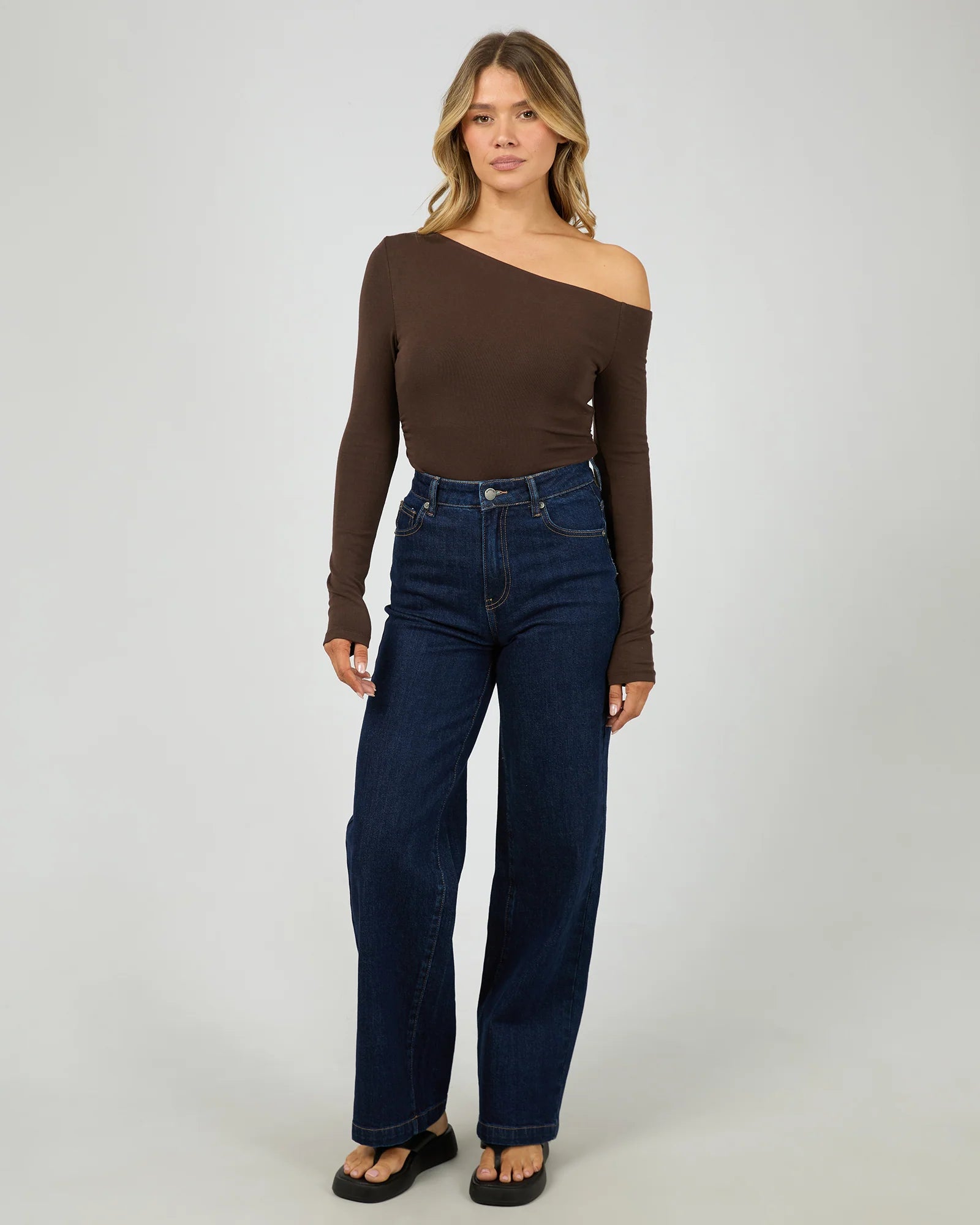 ALL ABOUT EVE KYLIE OFF SHOULDER LONG SLEEVE TOP WOMENS FITTED BLOUSE BROWN