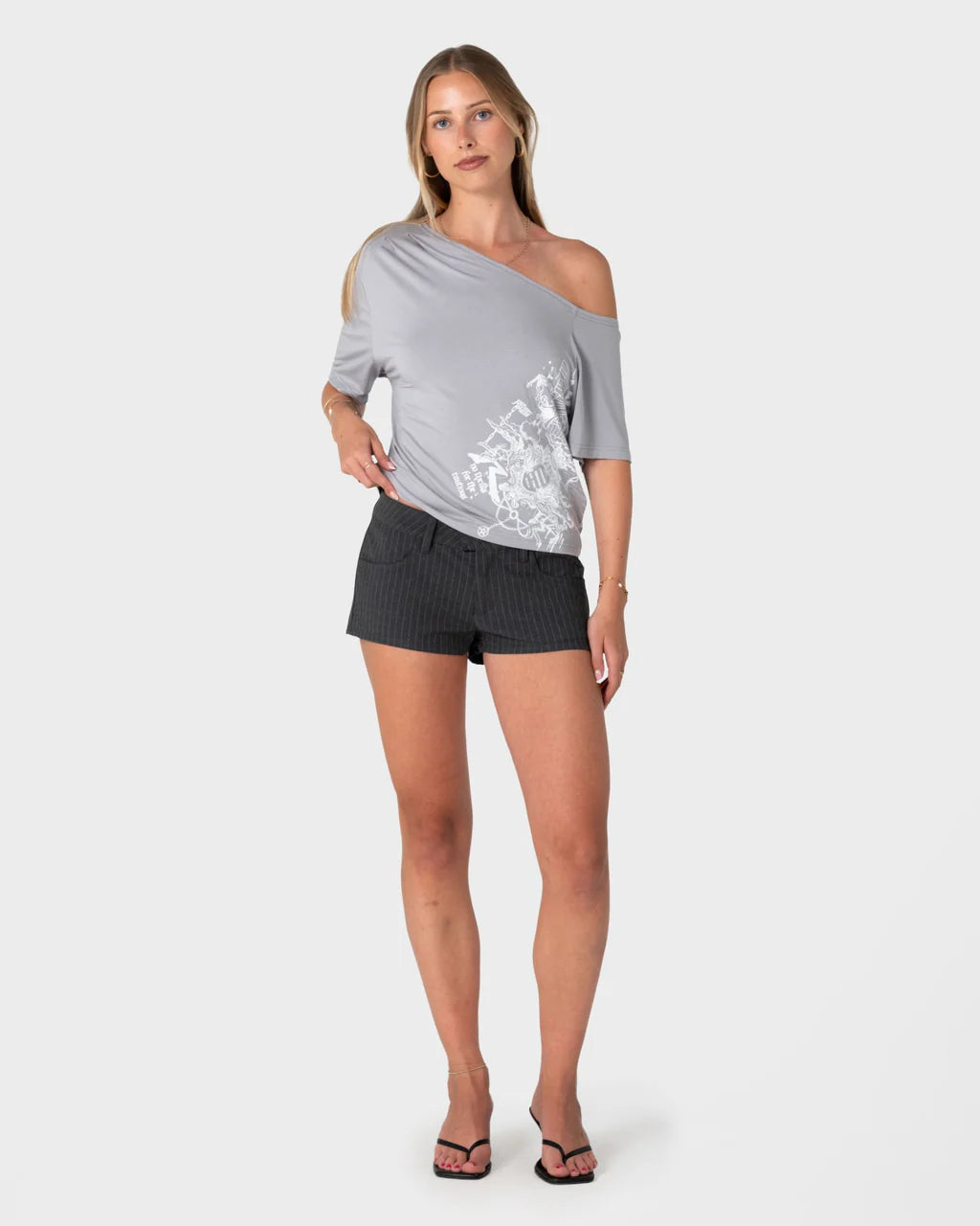 RUSTY SALLY SLOUCH OFF SHOULDER GRAPHIC TEE WOMENS GREY WHITE