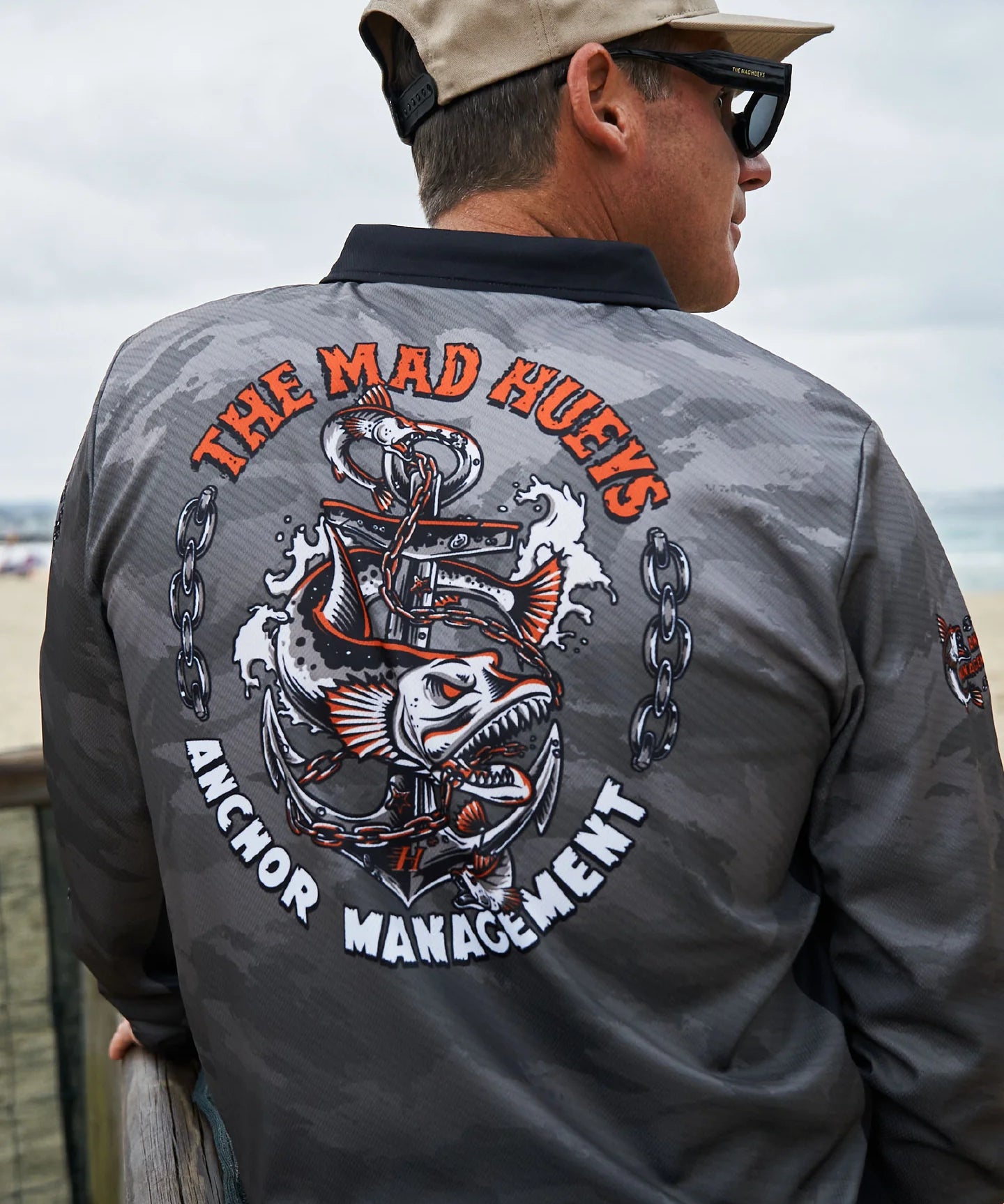 anchor-management-upf-50-fishing-jersey-faded-dust.webp