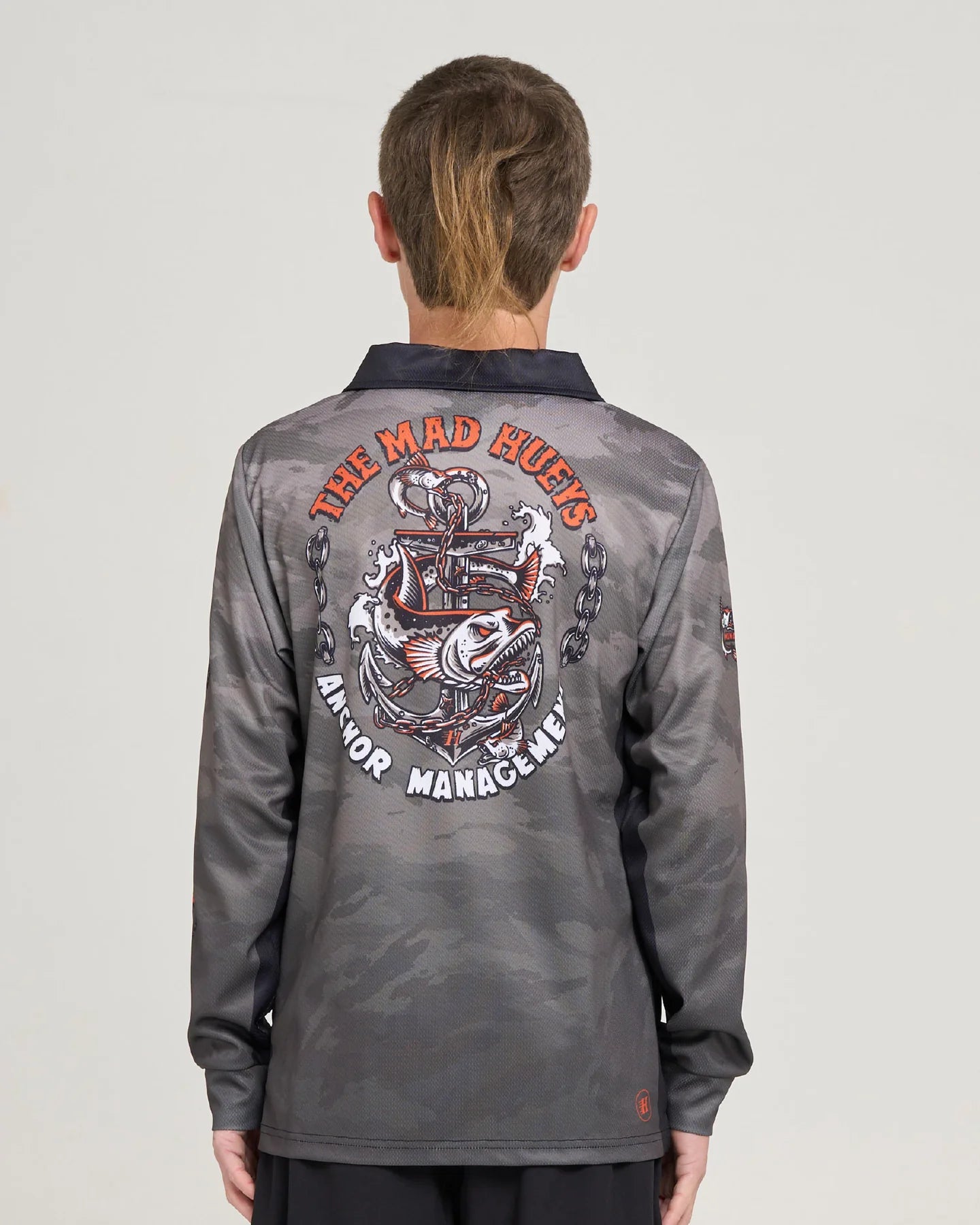 THE MAD HUEYS ANCHOR MANAGEMENT YOUTH UPF 50+ FISHING JERSEY