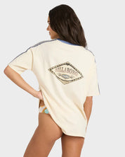 BILLABONG BARRELS WOMENS GRAPHIC T SHIRT WHITE CAP SURF TEE