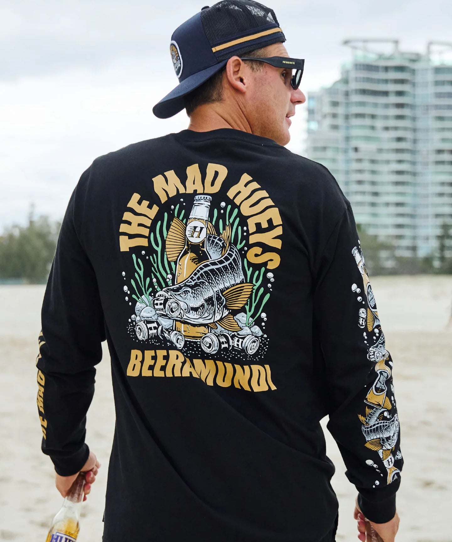 beeramundi-ls-tee-black.webp