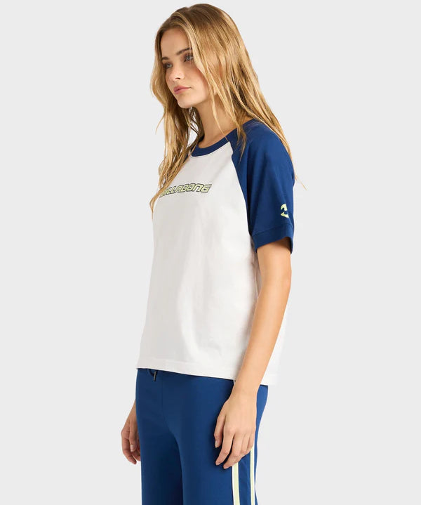 billa-tripper-womens-graphic-t-shirt-white1.webp