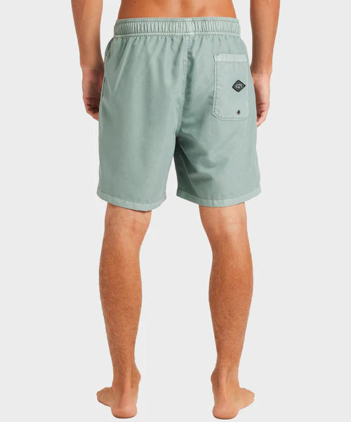 billabong-all-day-overdye-layback-17-boardshorts-jade-bodhi-surf1.webp