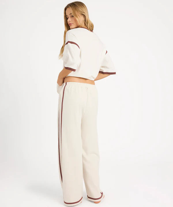 billabong-back-to-it-wide-leg-trackpants-salt-crystal2.webp