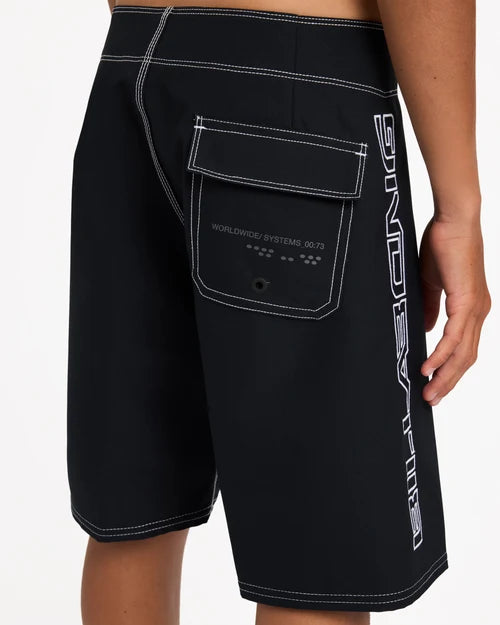 BILLABONG BOYS 8-16 SPEC PULSE OG 17" BOARDSHORTS – BLACK