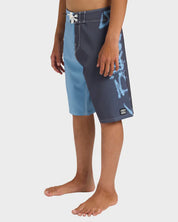 BILLABONG BOYS INVERTED PRO 22" BOARDSHORTS PERFORMANCE SURF SHORTS – OCEANA BLUE