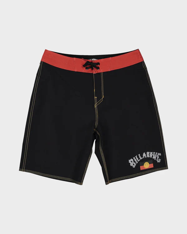 BILLABONG BOYS OTIS FLAG PRO BOARDSHORTS – BLACK