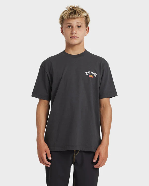 BILLABONG BOYS OTIS FLAG T-SHIRT – CHARCOAL