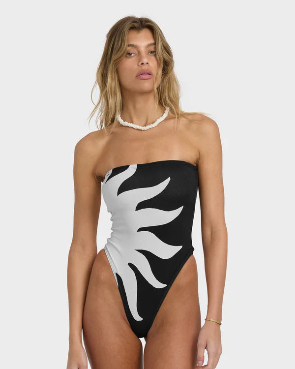 BILLABONG BY MY SIDE TULLY HIGH WOMENS ONE PIECE SWIMSUIT SURF SWIM BLACK WHITE