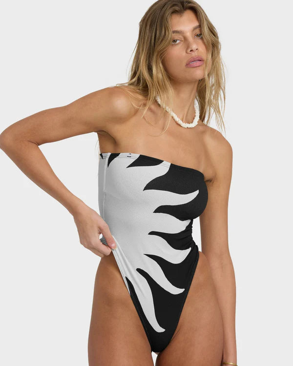 BILLABONG BY MY SIDE TULLY HIGH WOMENS ONE PIECE SWIMSUIT SURF SWIM BLACK WHITE