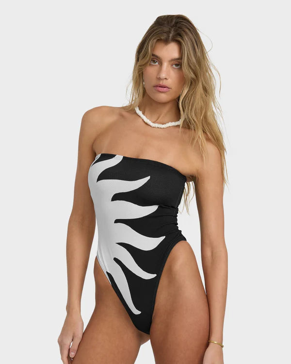 BILLABONG BY MY SIDE TULLY HIGH WOMENS ONE PIECE SWIMSUIT SURF SWIM BLACK WHITE