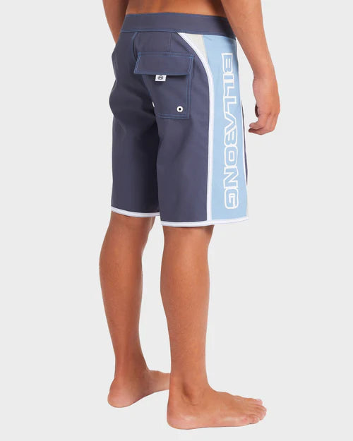 BILLABONG DBAH BIO WAVE 18" BOARDSHORTS – BOYS 8–16 SURF SHORTS IN VINTAGE INDIGO