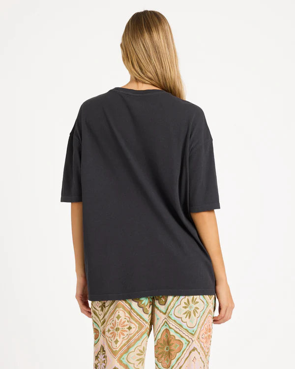 BILLABONG FEEL IT T-SHIRT – BLACK SANDS