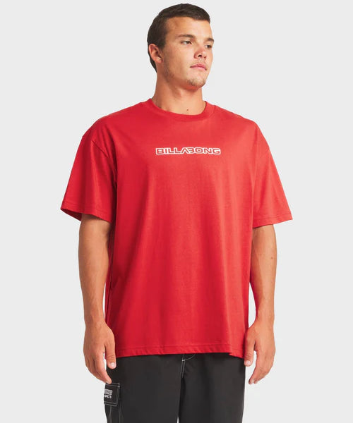 billabong-halftone-og-mens-tshirt-true-red-bodhi-surf1.webp