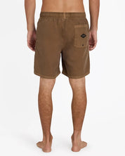 BILLABONG MENS ALL DAY OVERDYED LAYBACK 17" BOARDSHORTS – COFFEE BEAN