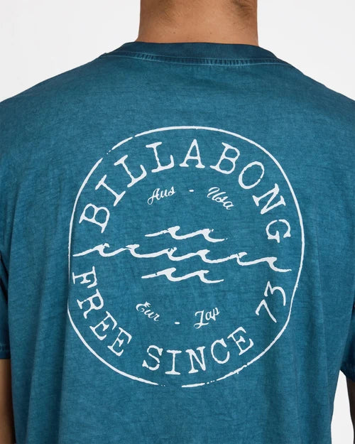 BILLABONG MENS BIG WAVE DAZ T-SHIRT – REAL TEAL
