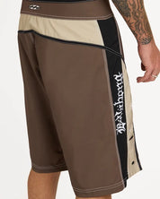 BILLABONG MENS CREED PRO 23" BOARDSHORTS – CAVA