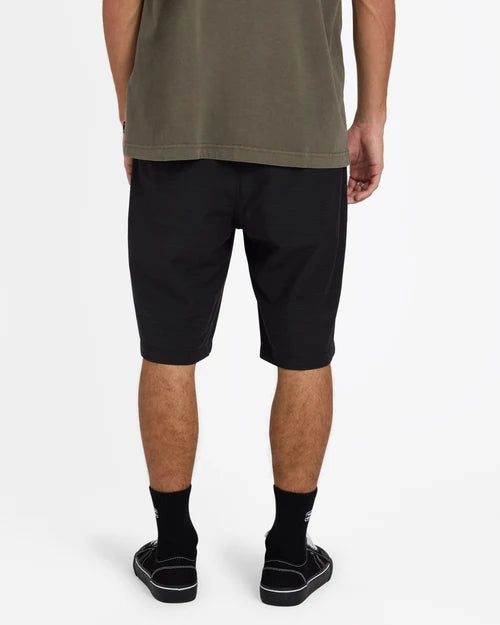 BILLABONG MENS CROSSFIRE 21" HYBRID SHORTS – BLACK