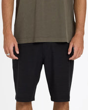 BILLABONG MENS CROSSFIRE 21" HYBRID SHORTS – BLACK