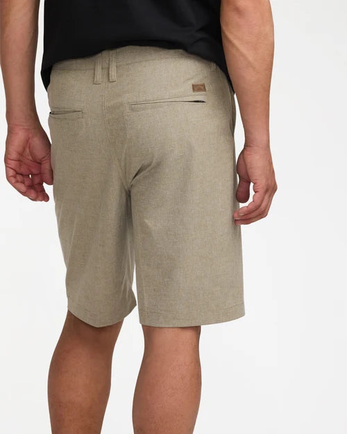 BILLABONG MENS CROSSFIRE 21" HYBRID SHORTS – KHAKI