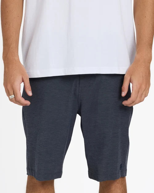 BILLABONG MENS CROSSFIRE 21" HYBRID SHORTS – NAVY