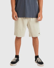 BILLABONG MENS LARRY CORDUROY 18" WALKSHORTS – STONE