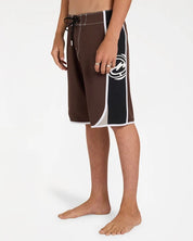 BILLABONG MENS SPEC DBAH BIO WAVE PRO 21" BOARDSHORTS – DARK BROWN