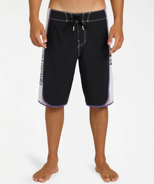 billabong-mens-spec-dbah-bio-wave-pro-21-inch-boardshorts-black-white1.webp