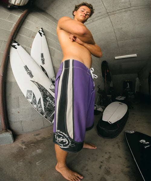 billabong-mens-spec-systems-pro-23-inch-boardshorts-purple.webp