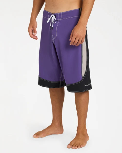 BILLABONG MENS SPEC SYSTEMS PRO 23" BOARDSHORTS – PURPLE