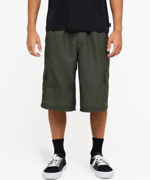 billabong-mens-throw-on-3-0-22-inch-boardshorts-forest.webp
