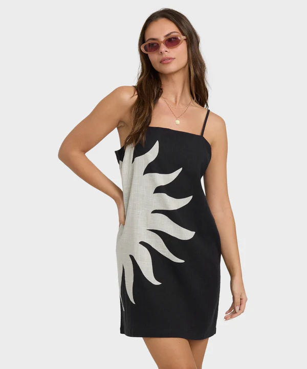 billabong-sun-rays-womens-mini-dress-black-white-bodhi-surf1.webp