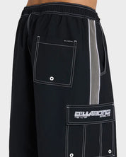 BILLABONG THROW ON 3.0 22" BOARDSHORTS MENS SURF SWIM SHORTS BLACK